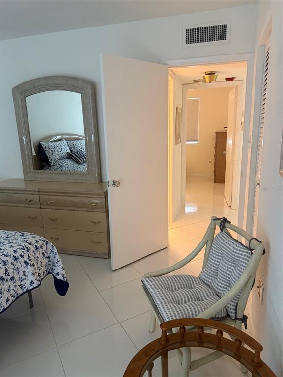 Building Photo - 775 John Ringling Blvd