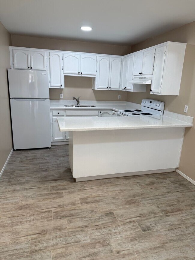 Building Photo - 2107 Kimberly Ln
