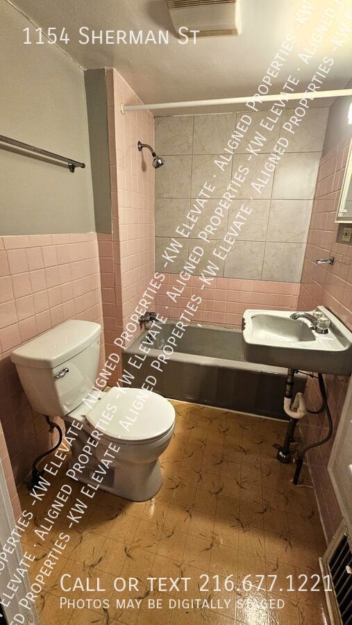 Building Photo - 1154 Sherman St