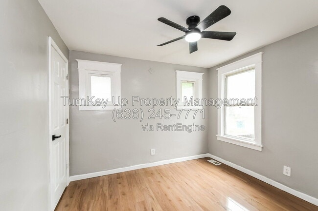Building Photo - 3518 Maywood Ave