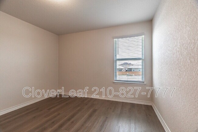 Building Photo - 9602 Bicknell Sedge
