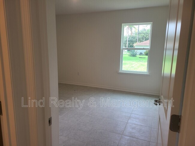 Building Photo - 15 Riptide Pl