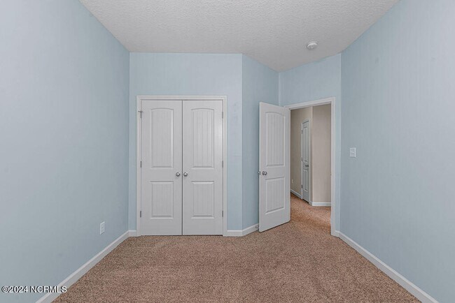 Building Photo - 106 Welcome Way