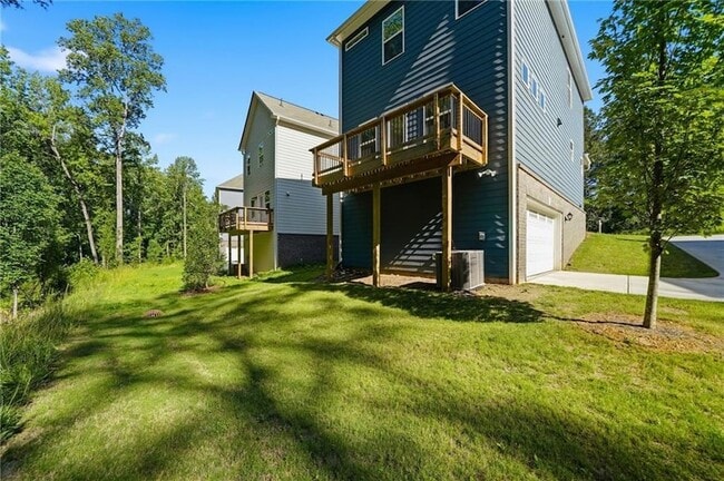 Building Photo - 1670 Eagle Dr