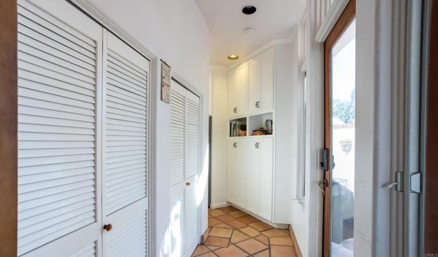 Building Photo - 1612 Cajon Pl