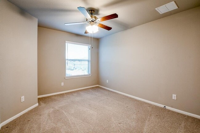 Building Photo - 5504 Evanston Ln