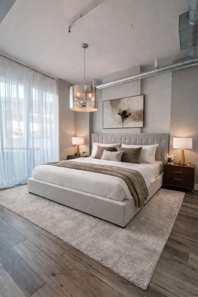 Building Photo - 3029 NE 188th St