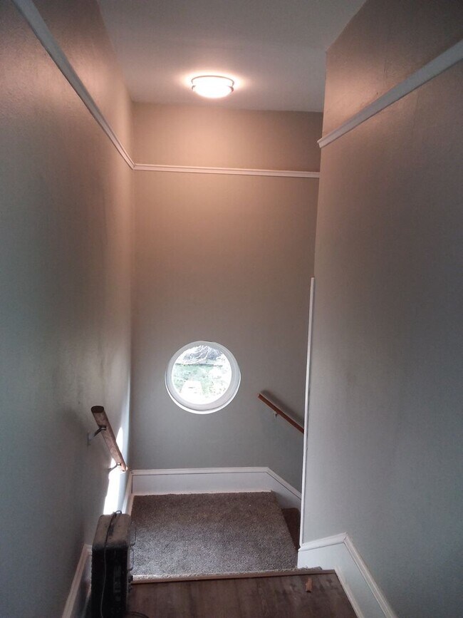 Building Photo - 640-644 8th Street
