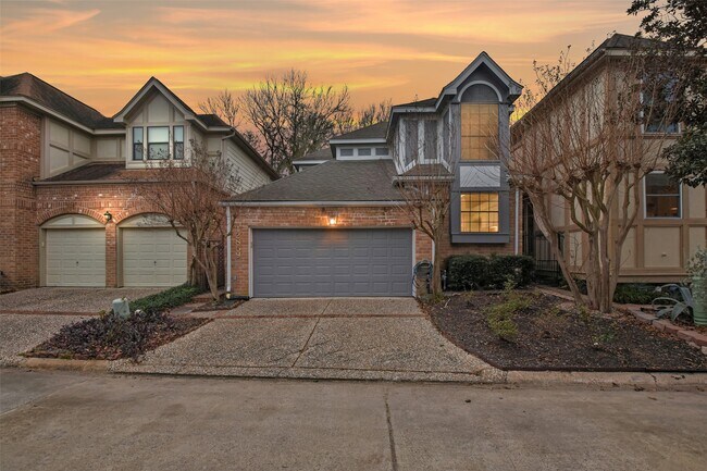 Primary Photo - 12859 Kingsbridge Ln