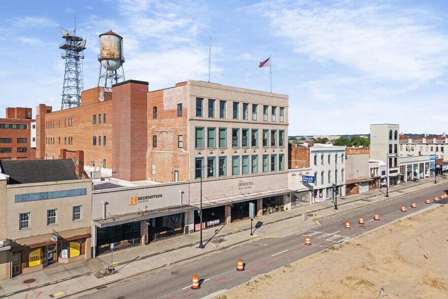 Building Photo - 936 Broad St