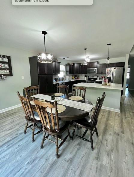 Building Photo - 505 Maggies Ct