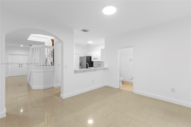 Building Photo - 3812 SW 171st Terrace