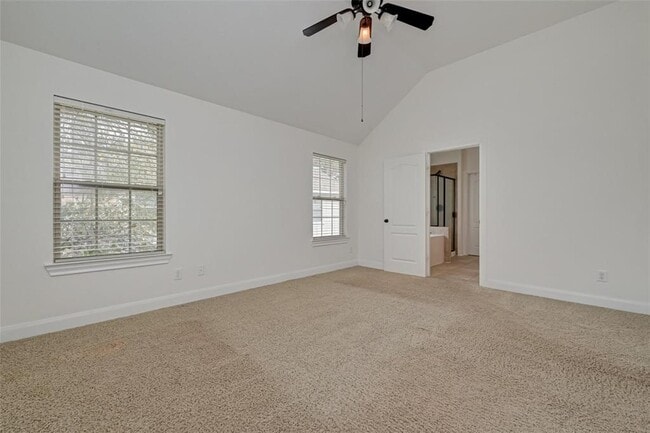 Building Photo - 71 N Rocky Point Cir
