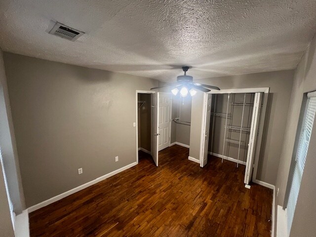 Building Photo - 1110 S Glenn Ave
