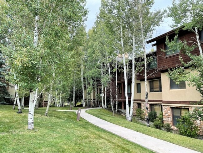 Primary Photo - Top Floor Unit in Pinebrook