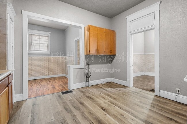 Building Photo - 1502 N 13th St