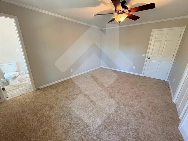 Building Photo - 3670 Gravitt Rd