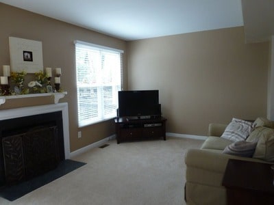 Building Photo - 63 Kinsman View Cir