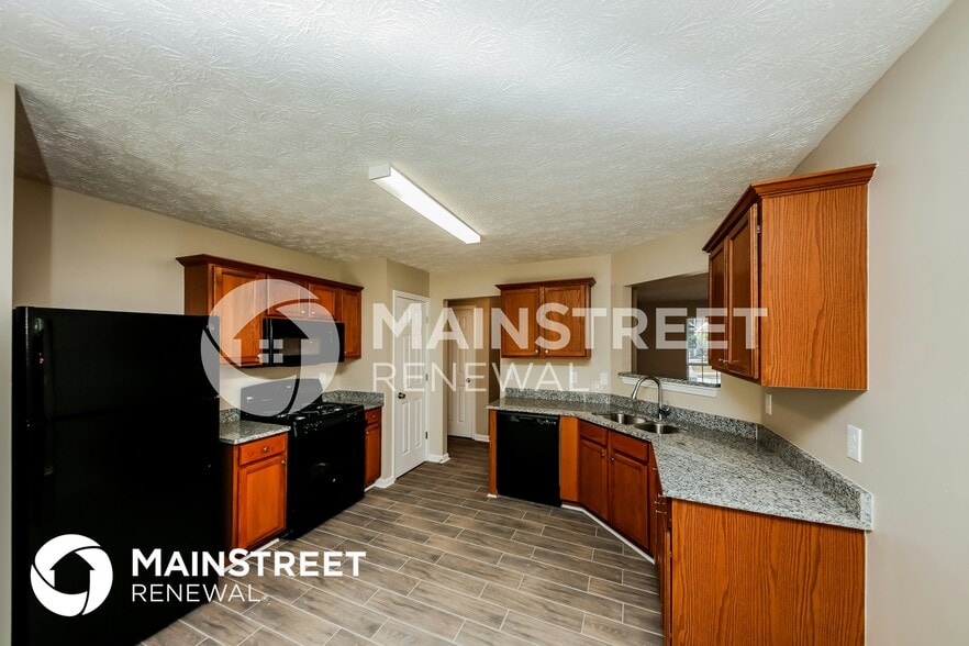 Building Photo - 5437 Somer Mill Rd