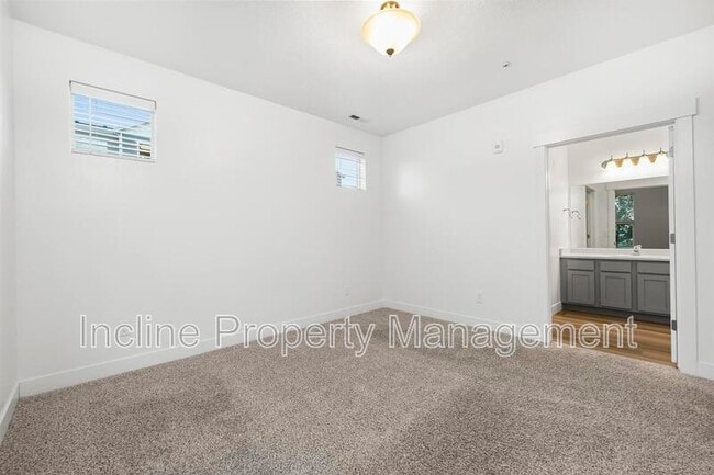 Building Photo - 750 N 260 W