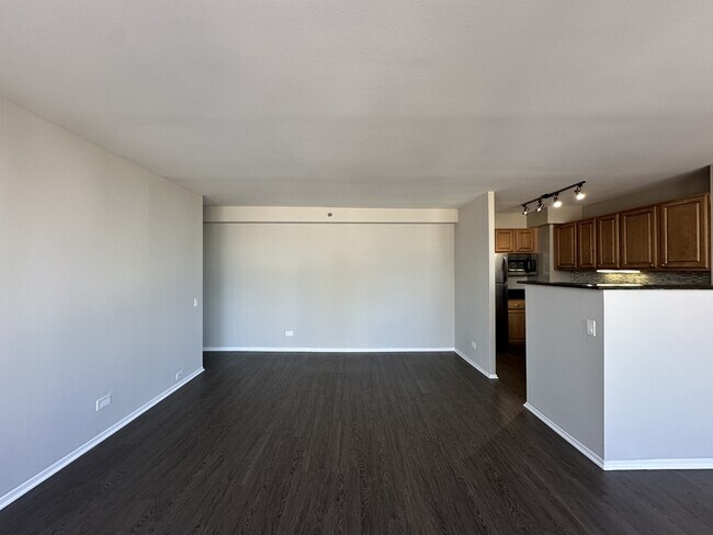 Building Photo - 4334 N Hazel St