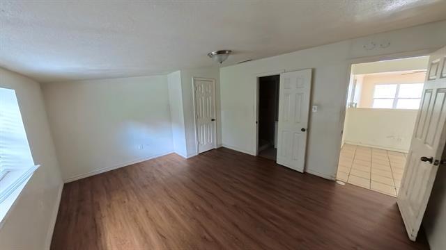 Building Photo - 609 Grande Dr