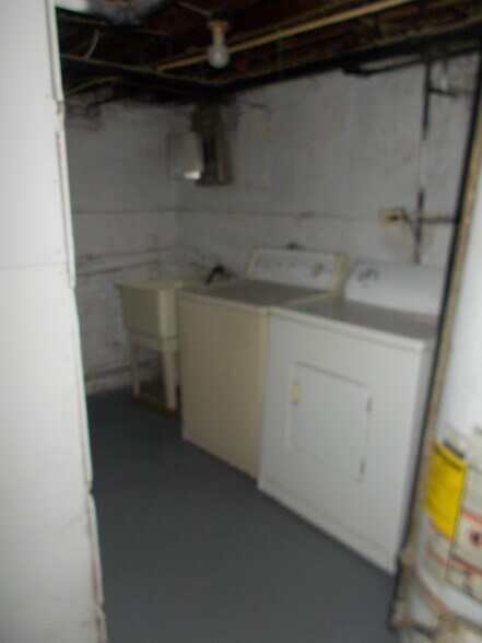 Building Photo - 3731 Saint Margaret St