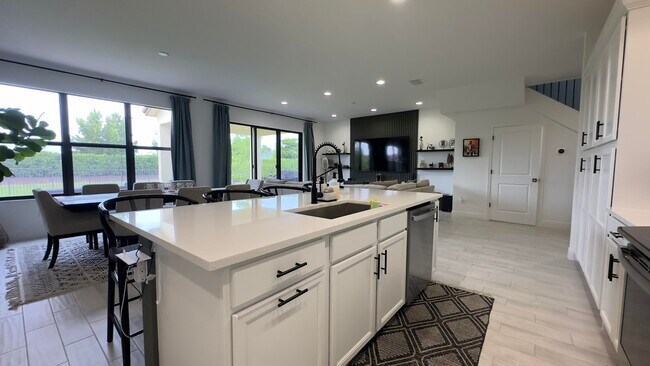 Building Photo - 16408 Sea Turtle Pl
