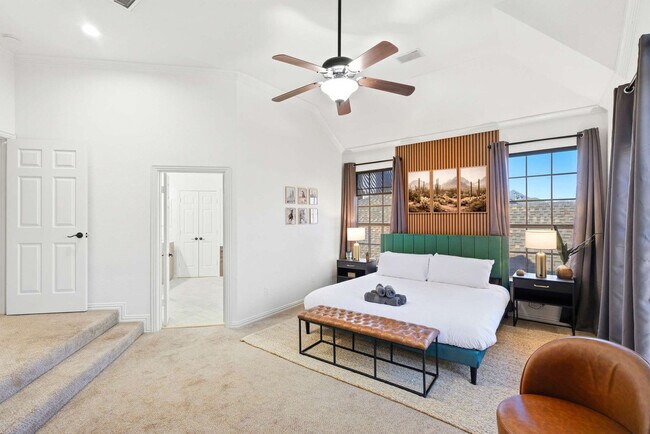 Building Photo - 5717 Christy Ln