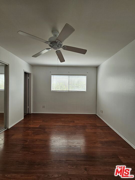 Building Photo - 2112 Manhattan Beach Blvd
