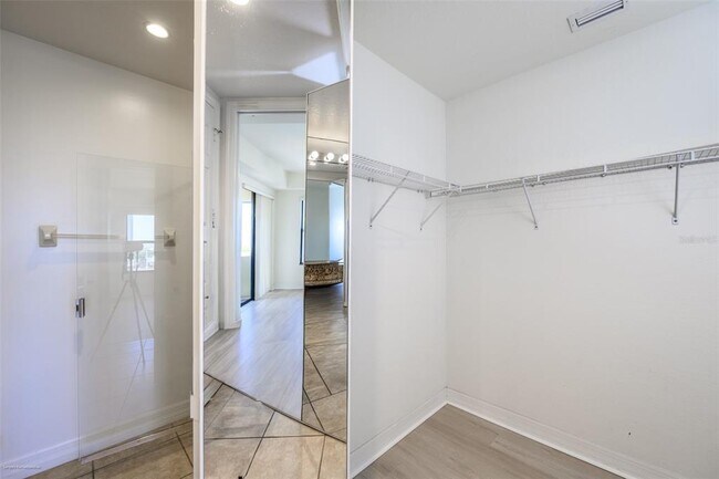 Building Photo - 1340 Rock Dove Ct