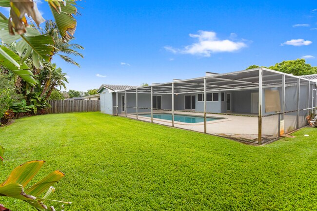 Building Photo - 5281 SW 4th Ct