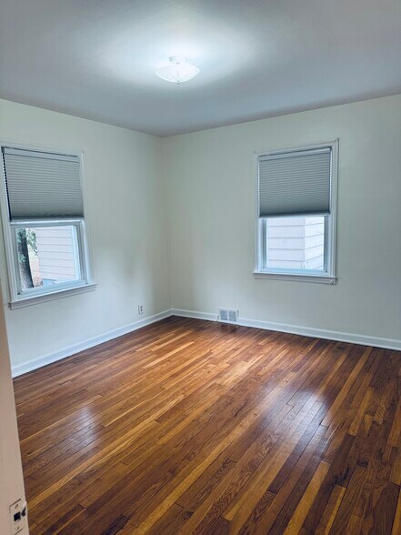 Bedroom 1 - 625 Roosevelt Ave