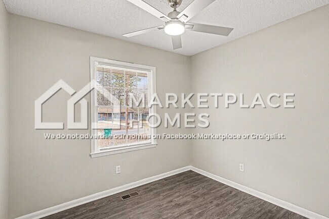 Building Photo - 8219 Sussex Dr