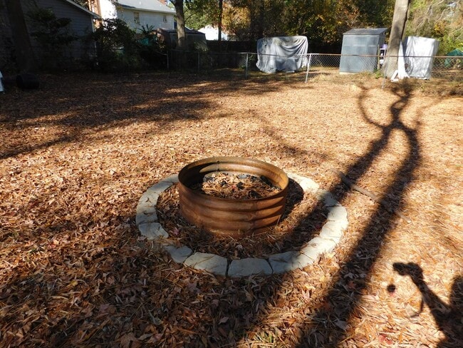 Building Photo - 842 Halifax Cir