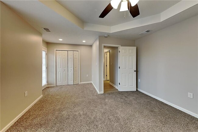 Building Photo - 7165 Jonsway