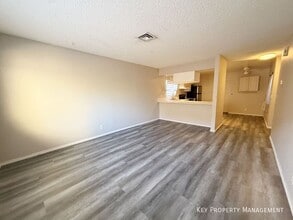 Building Photo - 5206 Golden Ln