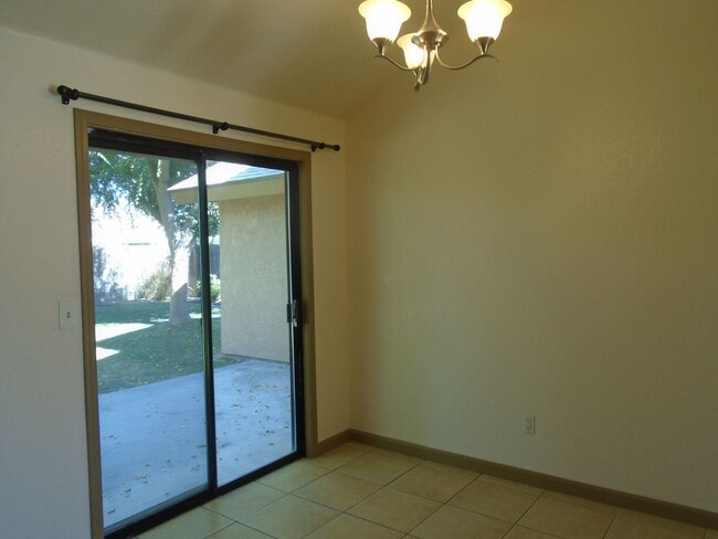 Building Photo - 4608 Tilyard Ct