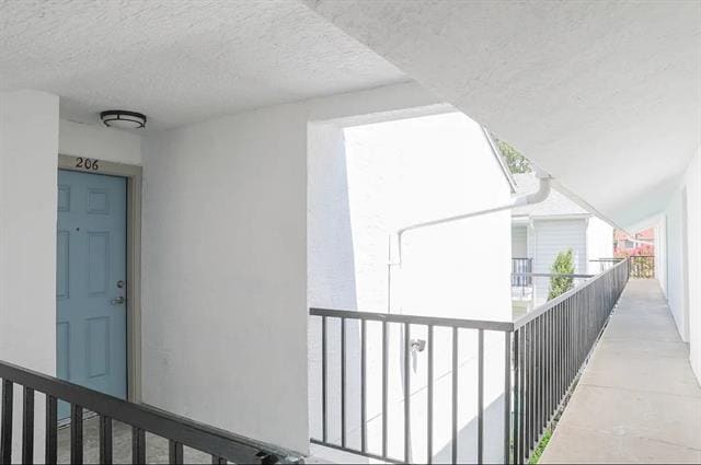 Building Photo - 4717 Columbia Ave