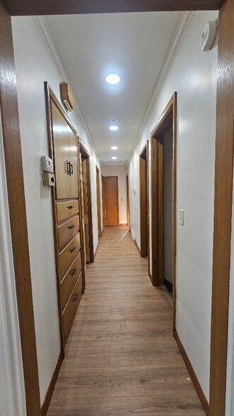 Building Photo - 728 W 800 S