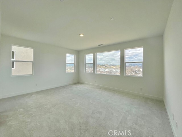 Building Photo - 27511 Elderberry Dr