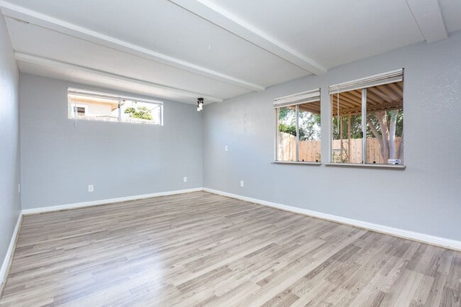 Building Photo - Upgraded Single Family Home in Allied Gardens!