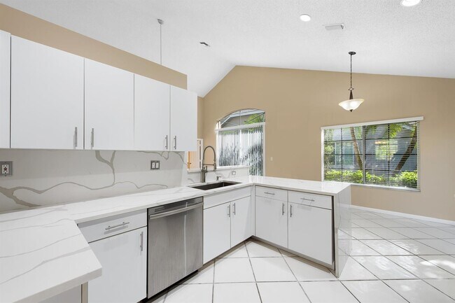 Building Photo - 12723 NW 21st Pl