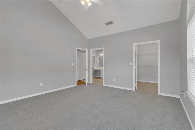 Building Photo - 2601 Marsh Ln