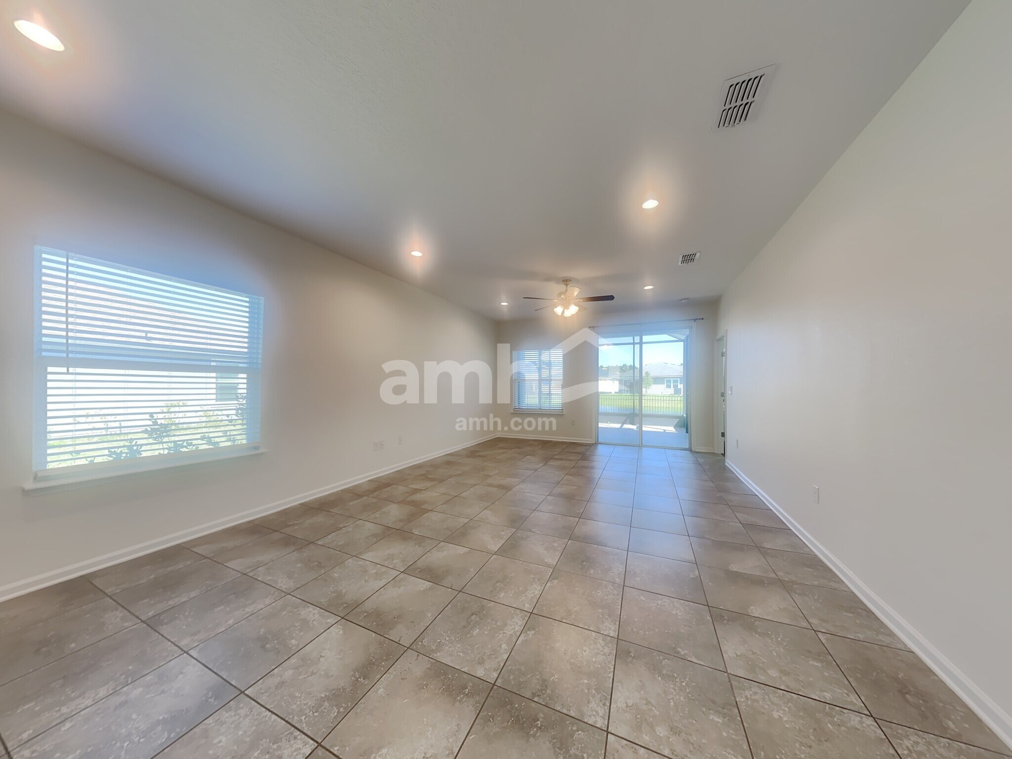 Building Photo - 3965 Heatherbrook Pl