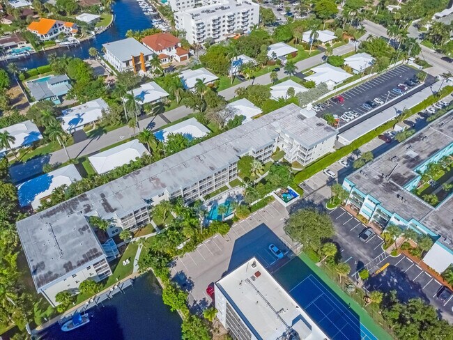 Building Photo - 1439 S Ocean Blvd