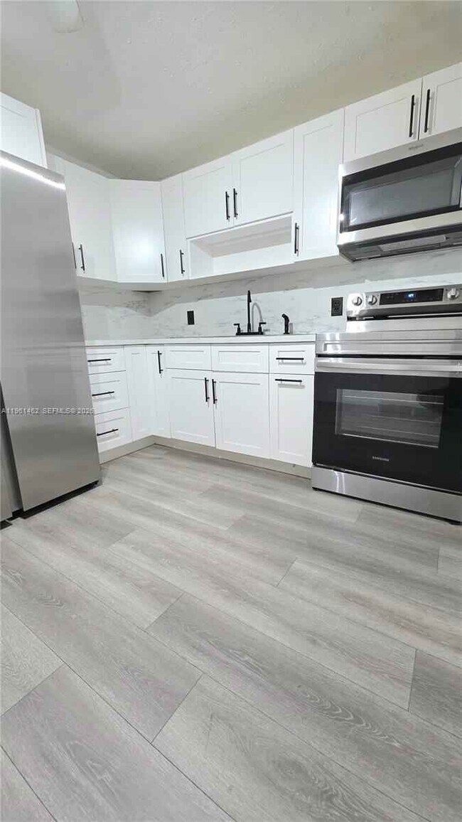 Building Photo - 6616 Raleigh St