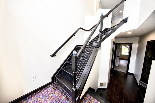 Building Photo - Modern Comfort Meets Everyday Convenience in this Stunning Forest Hill Townhome with 3 Beds & 3.5...
