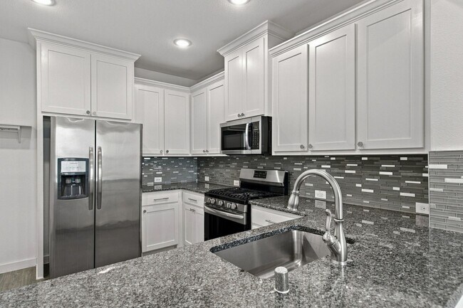 Building Photo - 3958 Sukay Dr