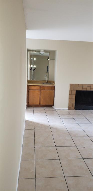 Building Photo - 6633 W Airport Blvd